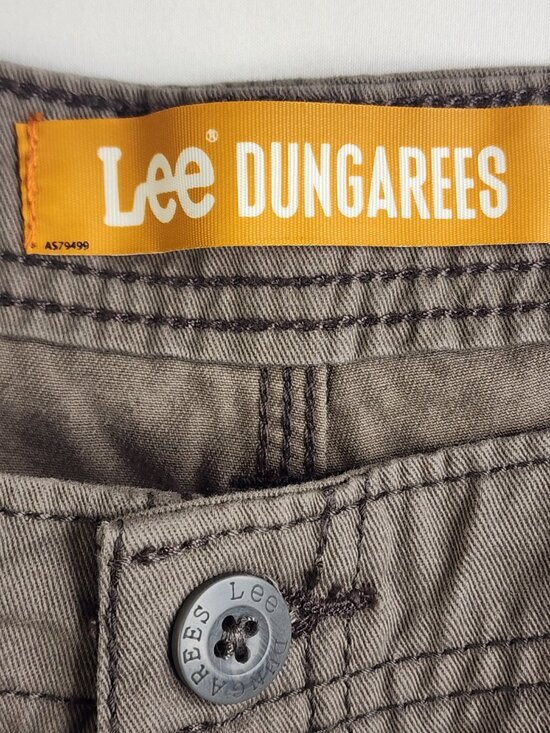 Lee Dungarees Mens 46 Shorts Gray 8 Pocket Cargo Outdoor Military Comfort Retro - Picture 2 of 13